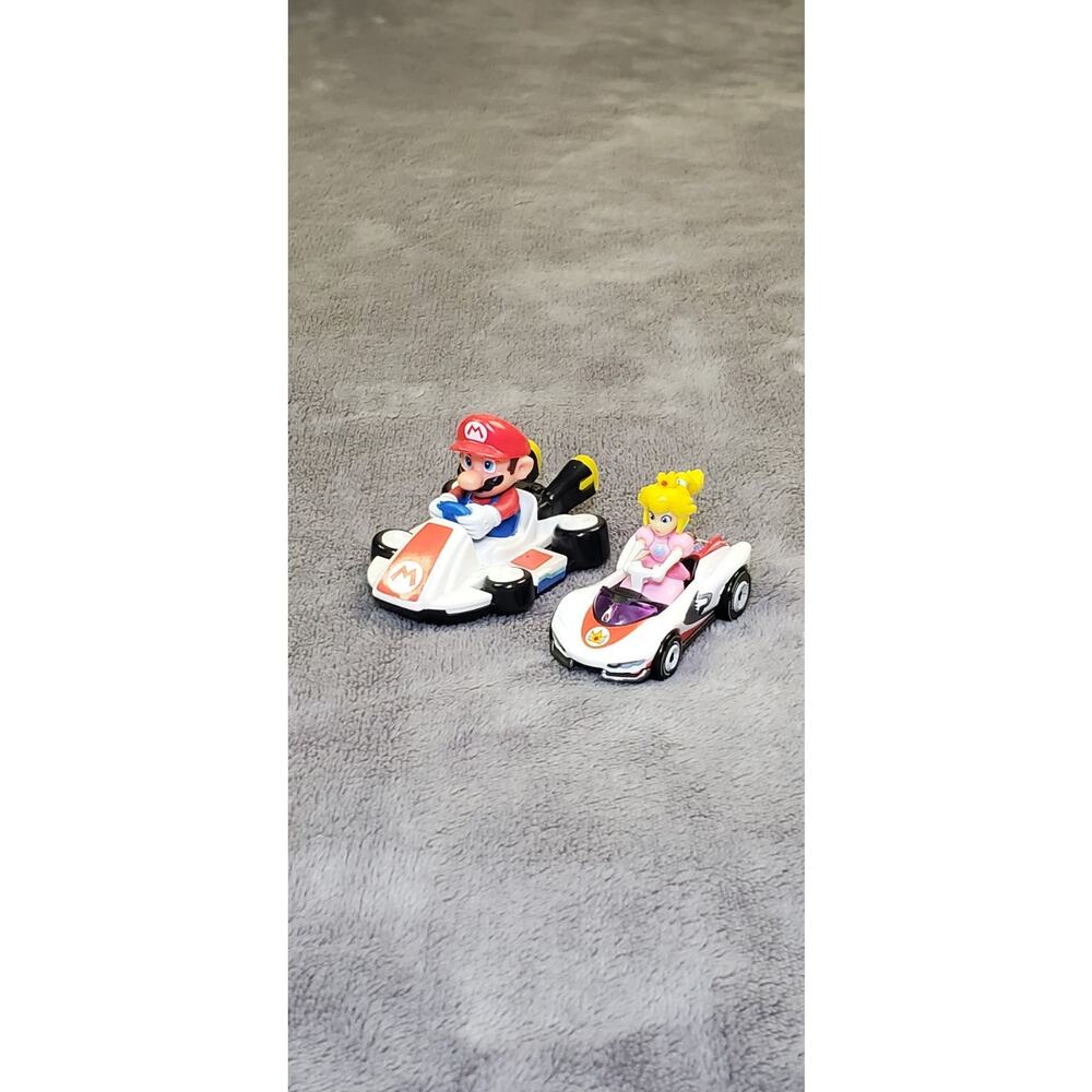 Hot Wheels Nintendo Kart Princess Peach P-Wing /Super Mario Kart McDonald's Toy3 - Picture 1 of 6